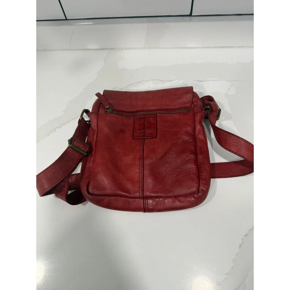 Harbour 2nd Red Leather Crossbody Messenger Bag Anchor Charm Distressed Vintage